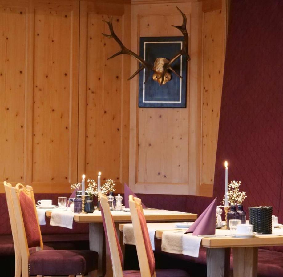 Hotel Schwarzwaldhof Hinterzarten Exterior foto