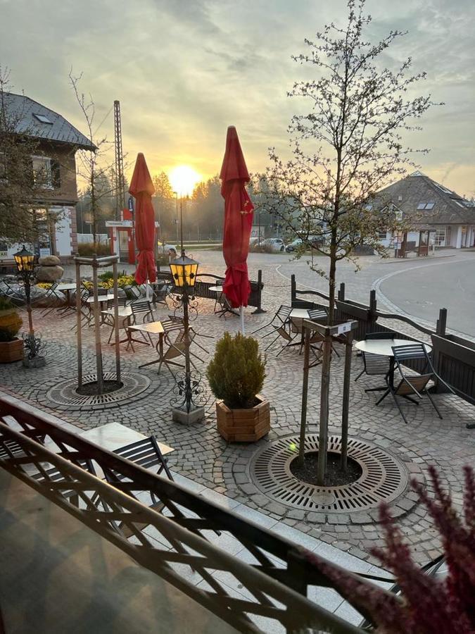 Hotel Schwarzwaldhof Hinterzarten Exterior foto